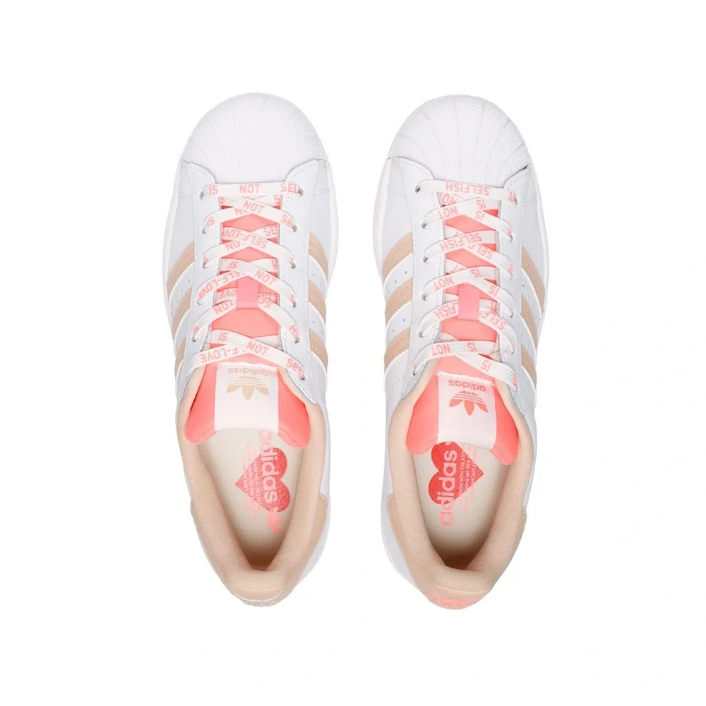 Adidas Originals‎ superstar white Limited Edition Self Love size 9